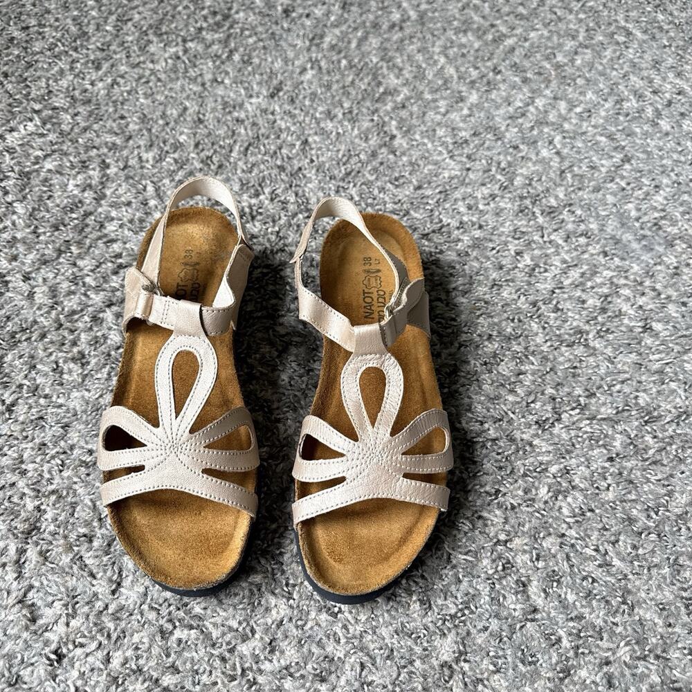 Naot Women's 7 Champagne Leather Dorith Gladiator Flat Sandals Strappy